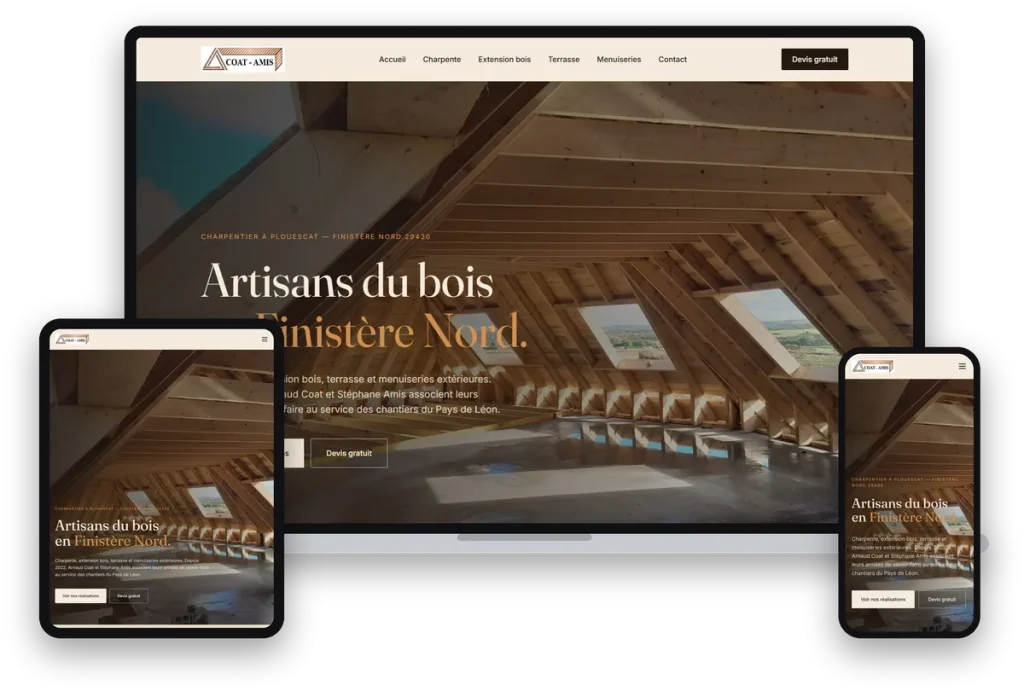 Site internet de Coat-Amis Charpente, charpentier à Plouescat, sur ordinateur, tablette et téléphone